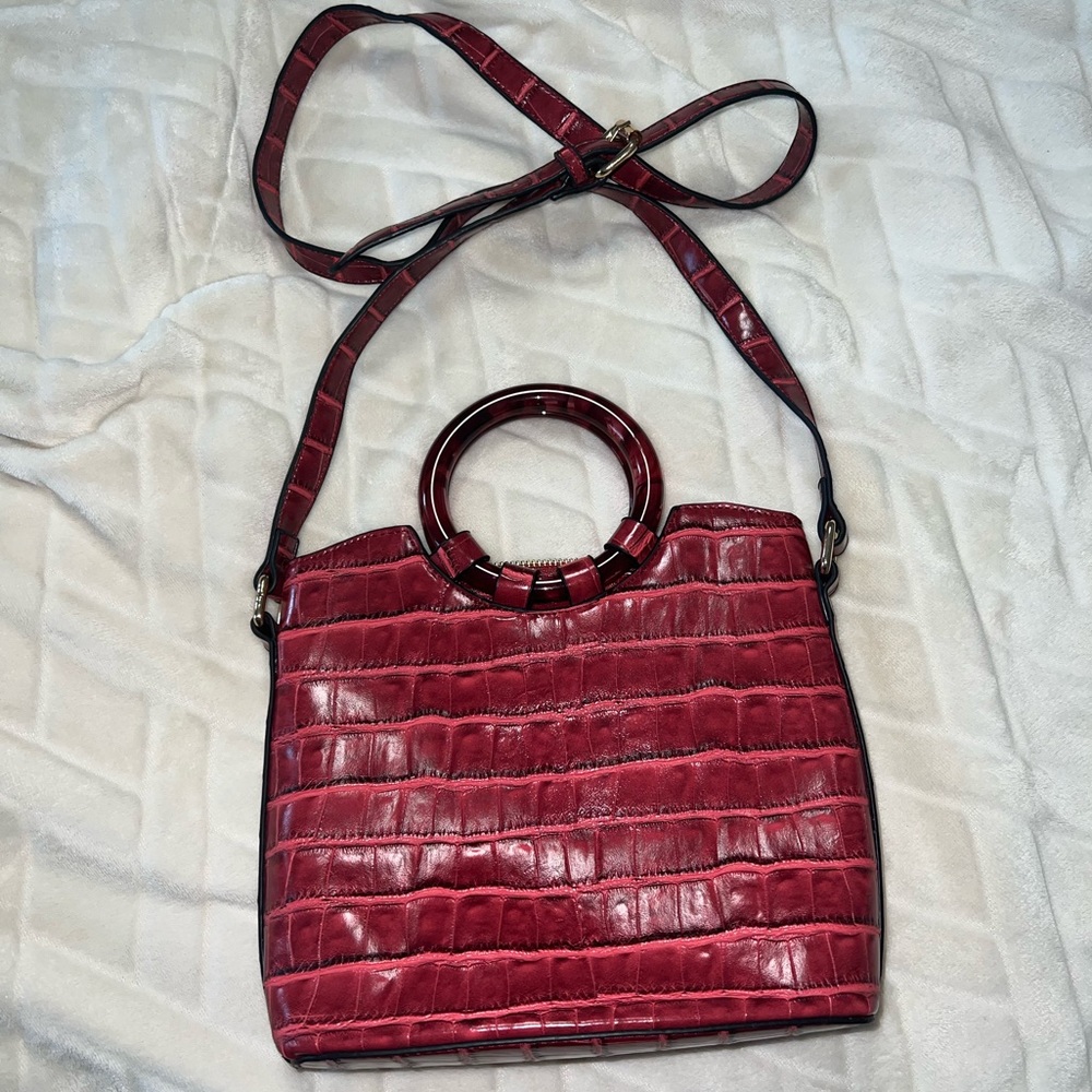 Crocodile Embossed Crossbody Bag